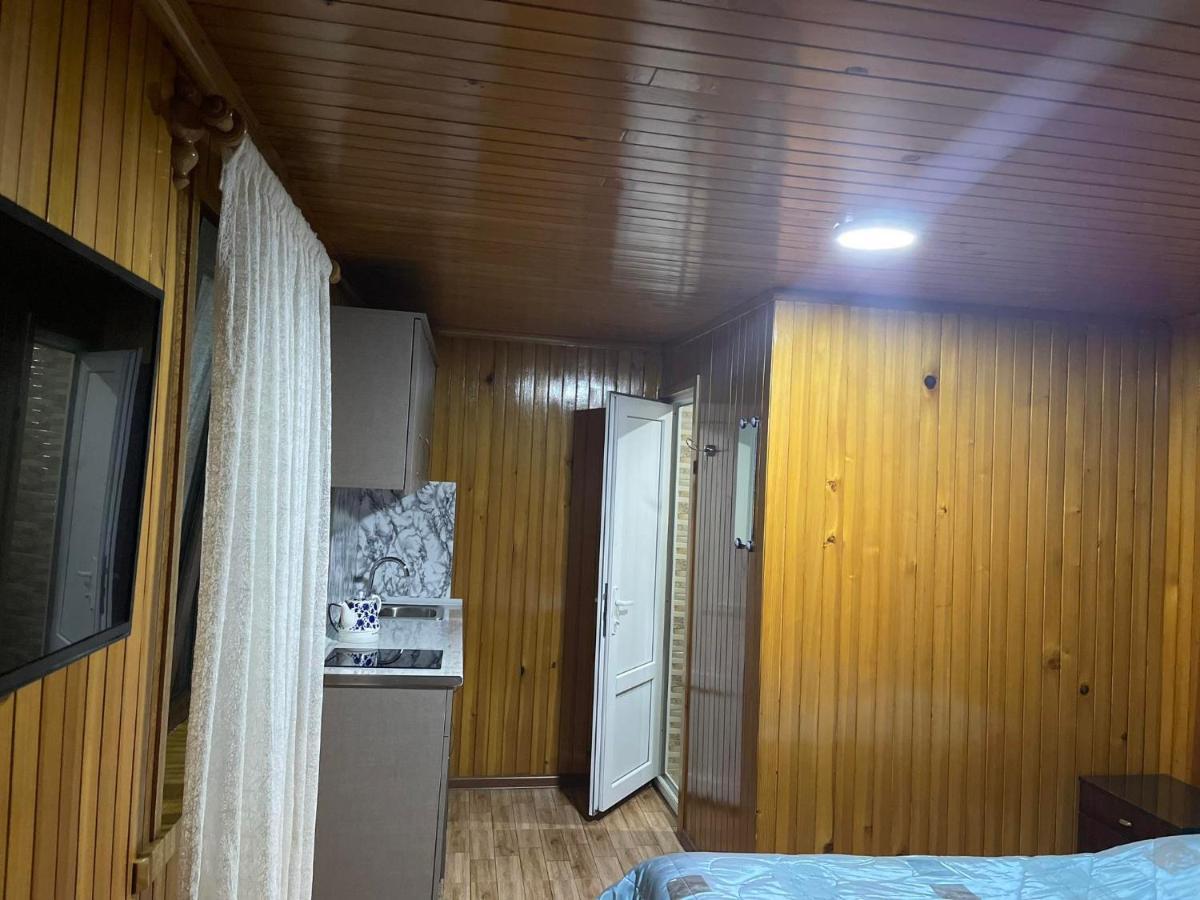 Гостевой дом Добро пожаловать Кобулети Экстерьер фото