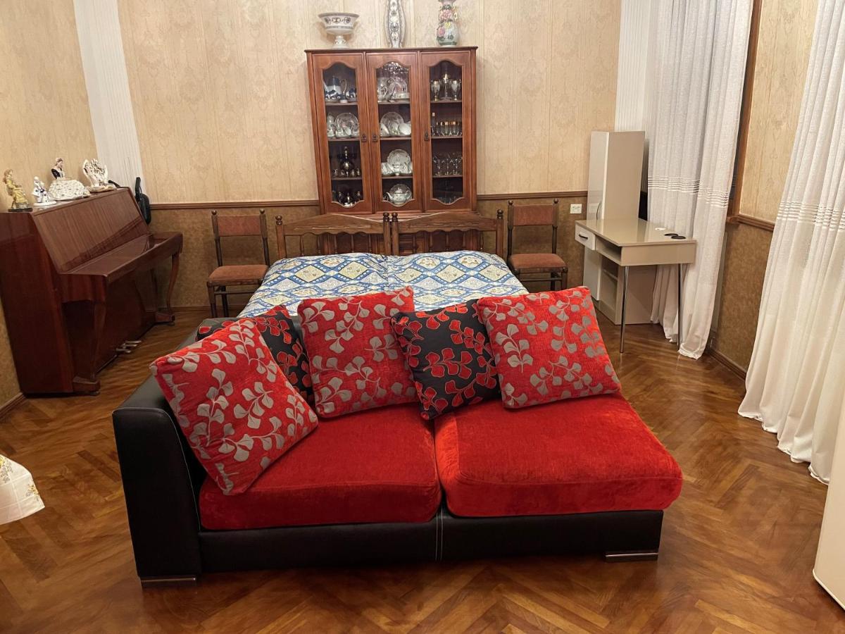 Гостевой дом Добро пожаловать Кобулети Экстерьер фото